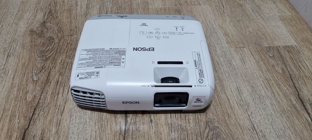 Продаётся проектор Epson Power Lite X27