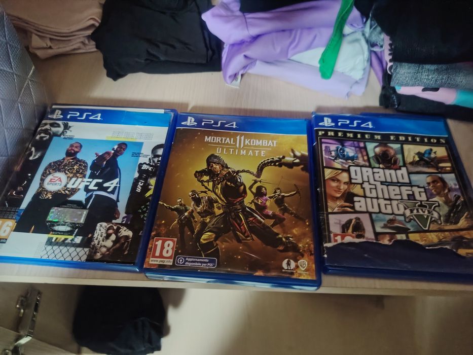 Продам ps4, 100.000тг