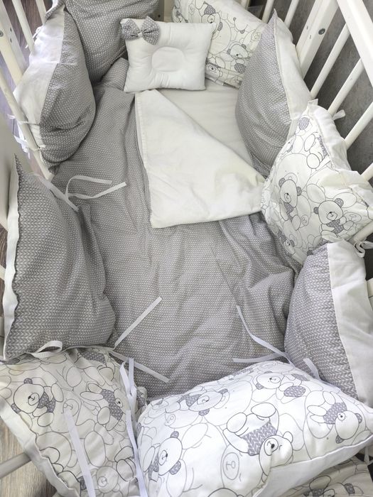 Продам бортики в манеж