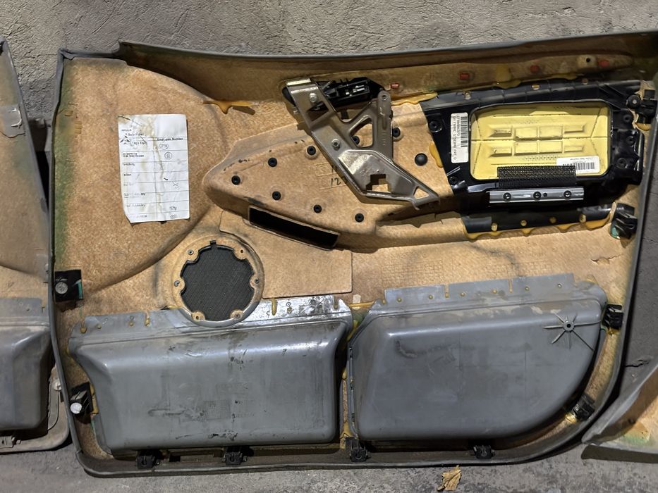 Продам обшивки на бмв х5(е53)