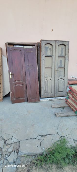Жақсы салмақты есіктер бар