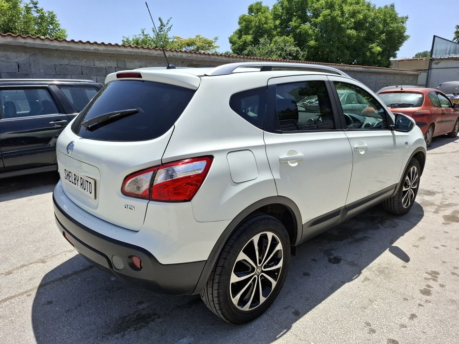Nissan qashqai 2011 на части