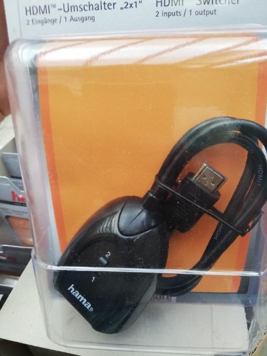 Adaptor HDMI Switch 2x1 - HAMA-42553
