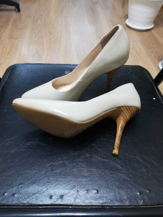 36 размера туфли.