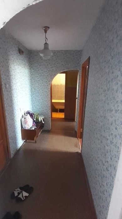 Продам 2 ком в 20 микр-не 1/9