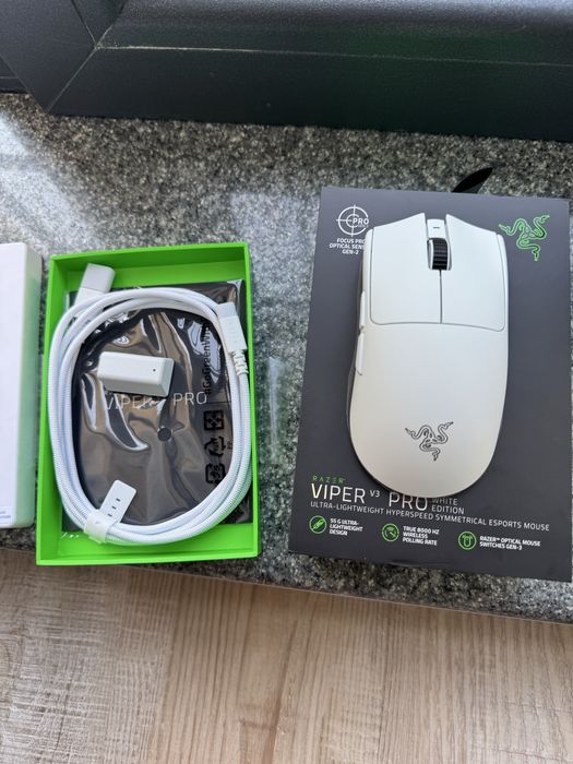 Беспроводная игровая мышь Razer Viper V3 Pro (White) – идеал