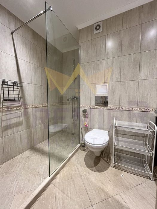 Тристаен апартамент, Аспарухово