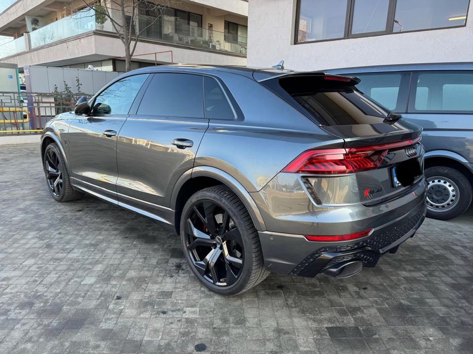 Audi RSQ8 2022 de vanzare