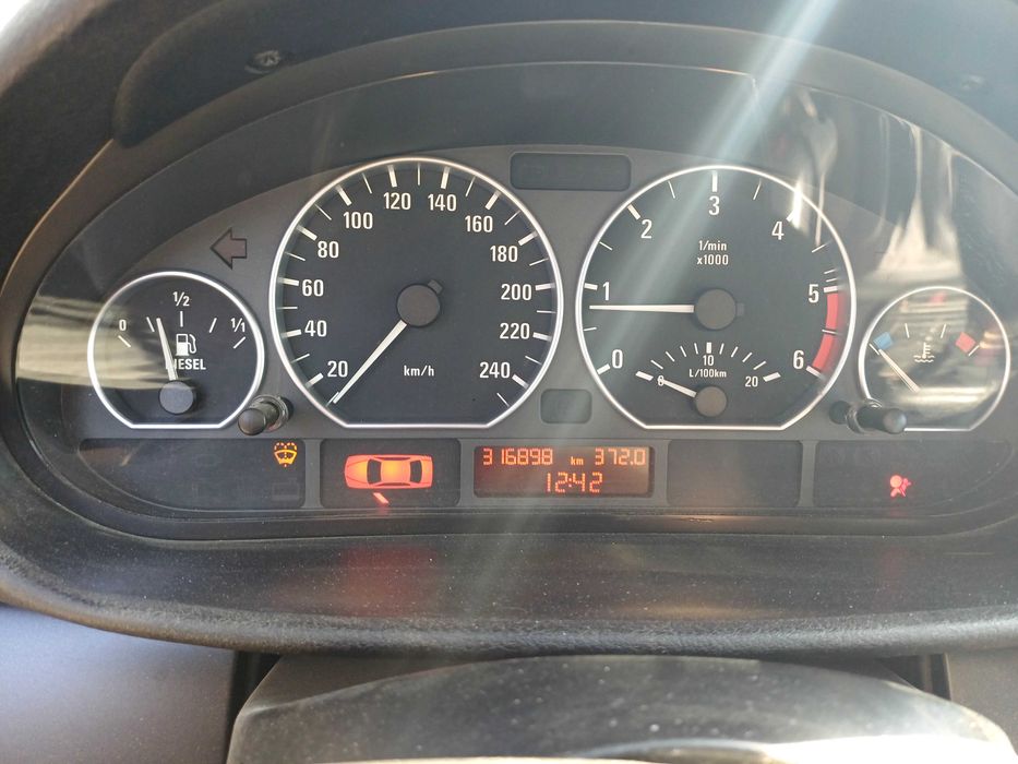 BMW 318D facelift 2005