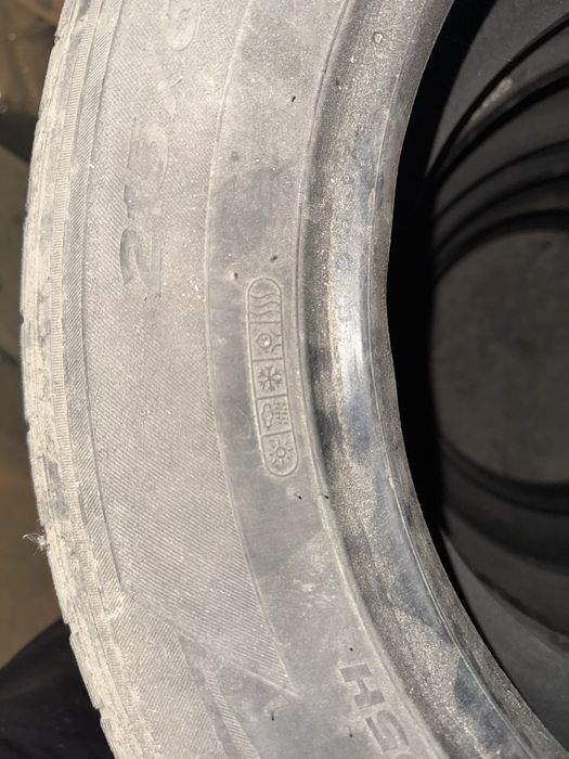 Продам Шины б/у 4 шт 215/60/r16