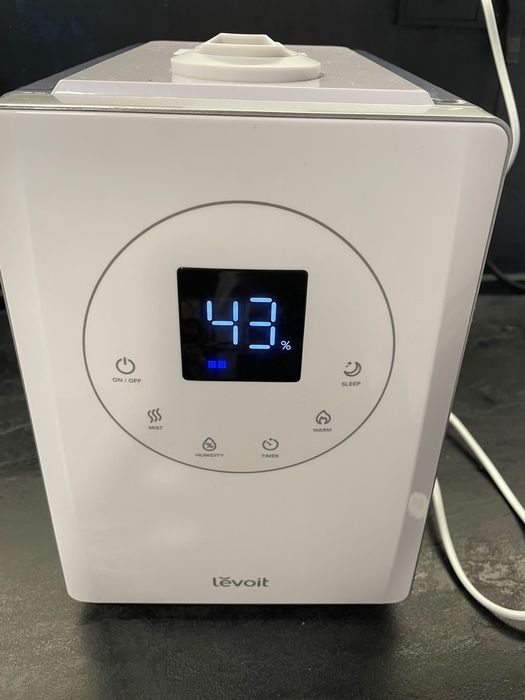 Продавам овлажнител за въздух Levoit Smart Hybrid Ultrasonic Humidifier