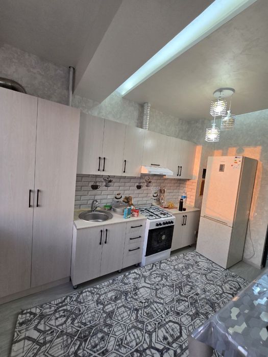 Сроочно продам квартира в чирчике