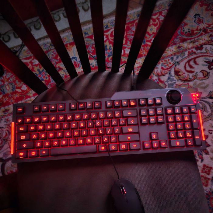 Asus RoG G20AJ, Core i7, 16GB RAM, Windows 10 PlayStation 4 5 PS4 PS5