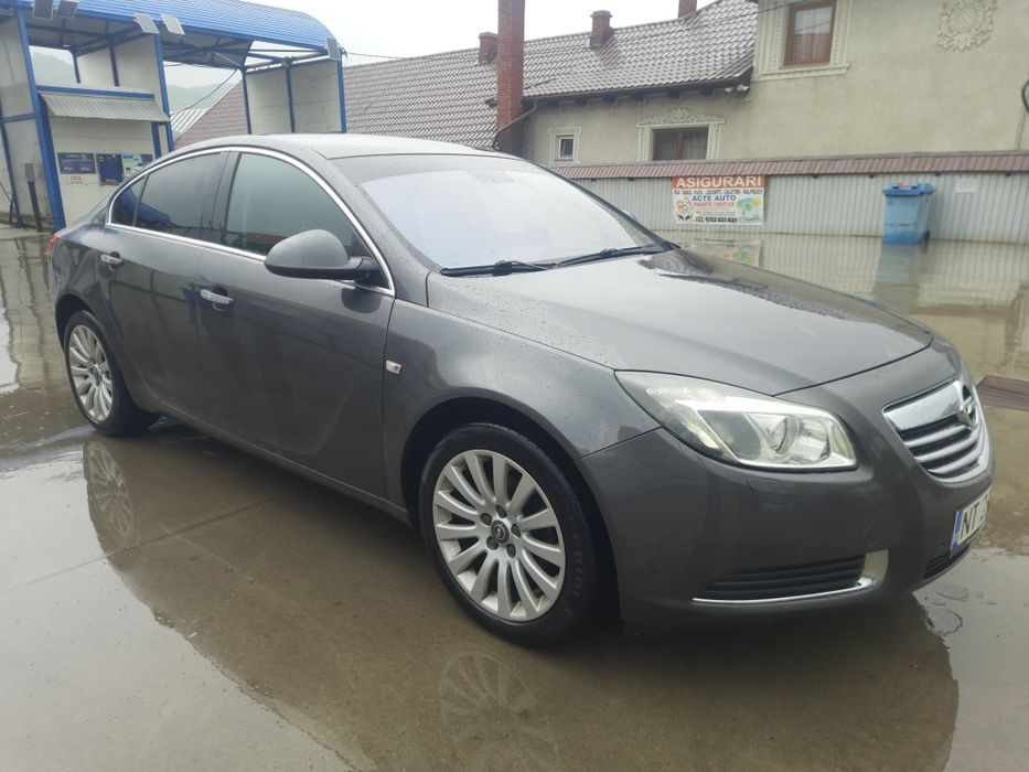 Opel Insignia 2.0, 130 CP