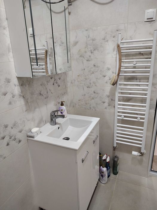 Едностаен апартамент под наем Дружба 2