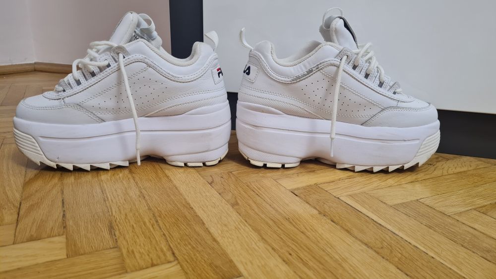 Pantofi sport din piele naturala 37