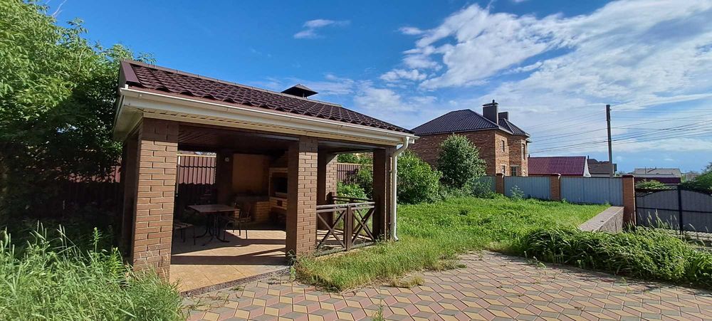Продам шикарный  дом в ЖК Амангельды