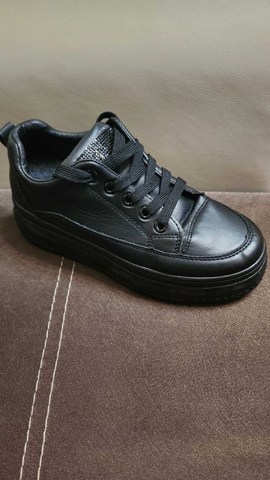 Дамски обувки 36н