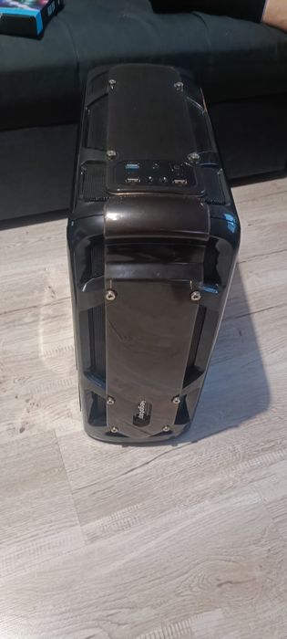 PC gaming Ryzen™ 7 2700x/ RX 590 8 GB/ 16 Gb RAM/ SSD 128GB + 1TB