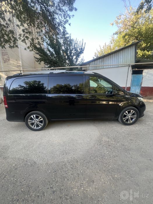 Mercedes Vito sotiladi