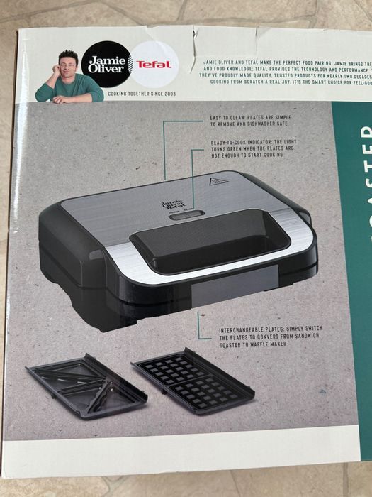 Aparat Tefal 2 in 1 Sandwich Maker si vafe Jamie Oliver ,Nou la cutie!