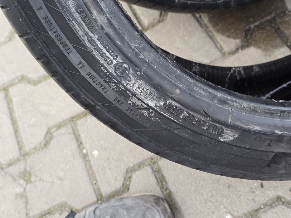 225 45 19  Continental