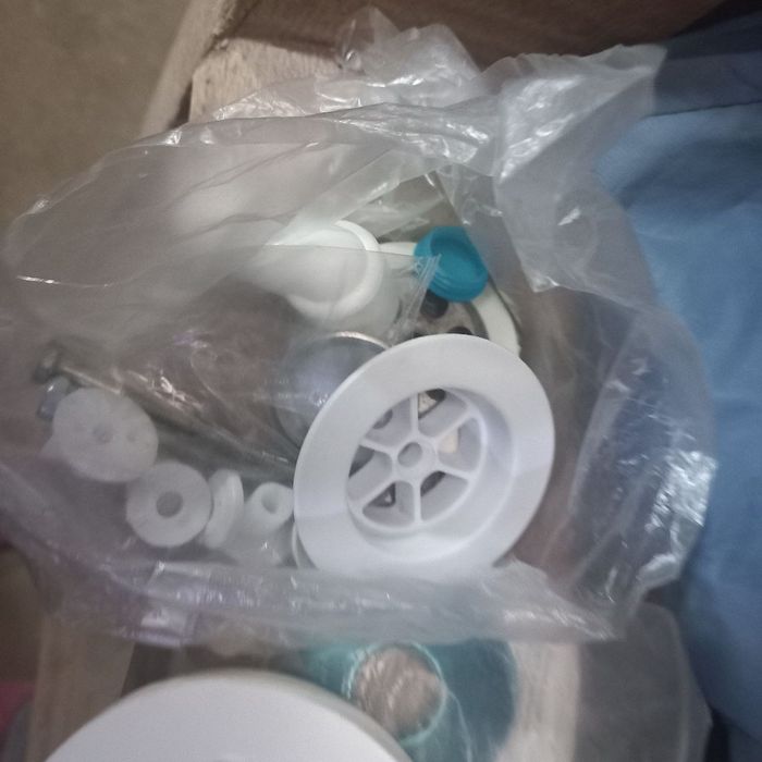 Шланг для душа в рабочем состоянии