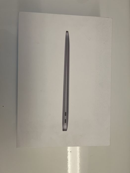 Macbook air in stare fiarte buna