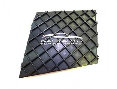 Капачета за средна решетка BMW E60