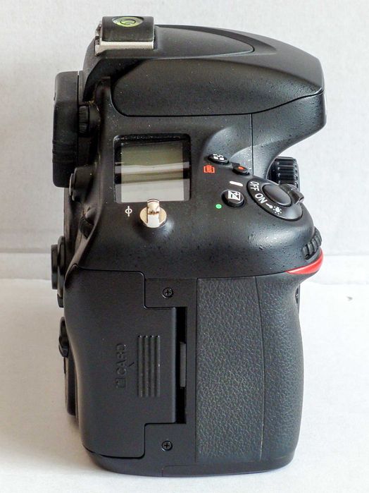 Фотоапарат Nikon D610 - Full Frame DSLR