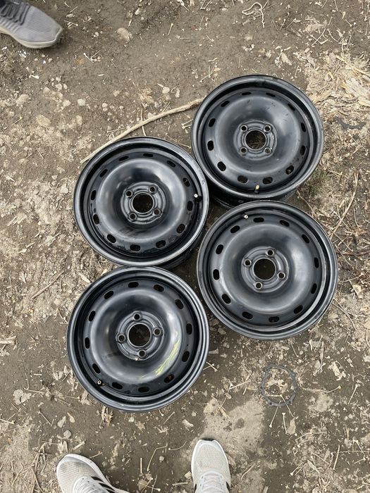 Продам диски на 14