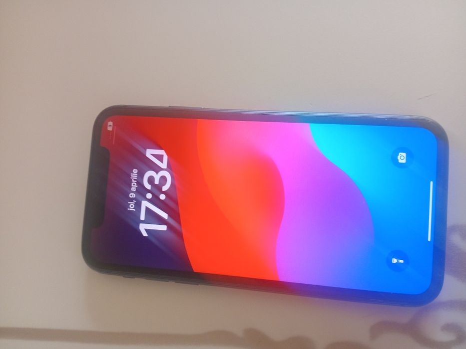 Iphone 11 baterie originala foarte bun apelați cu încredere