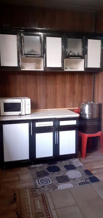 Kuxinniy mebel komplekt