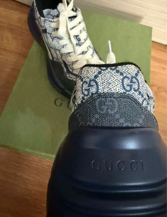 Adidasi casual comozi si moderni