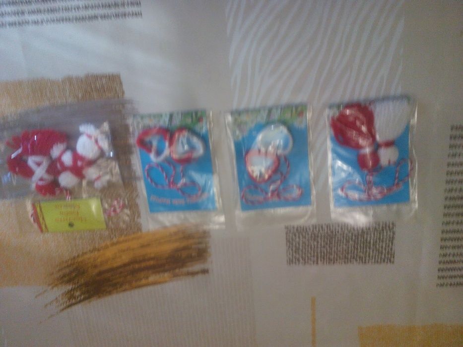 Ръчно направени мартеници