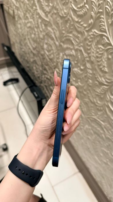 Iphone 13 продам айфон 13 в отличном состояний