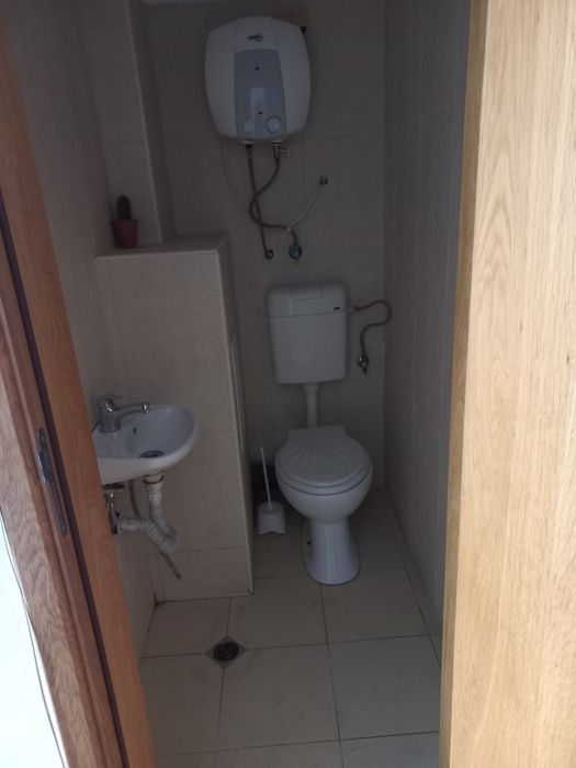 Продава се Магазин в Варна, Операта - 17 кв.м за 3942 €/кв.м - Снимка #2