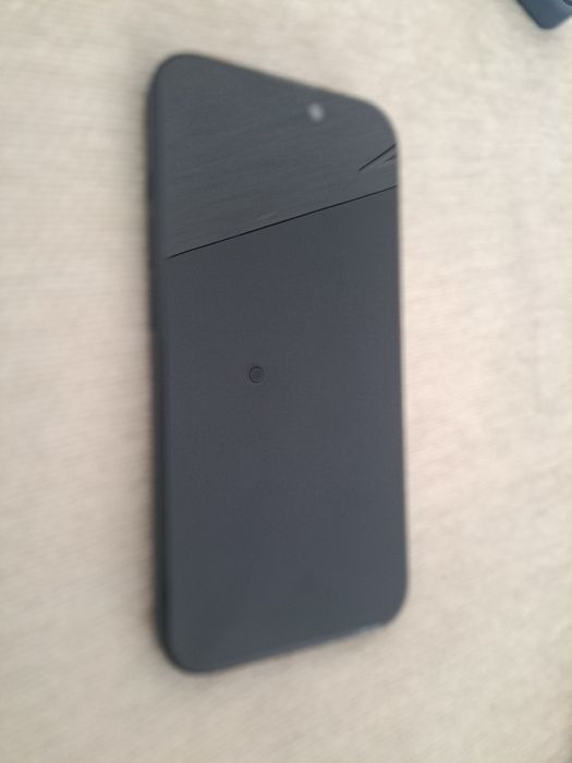 Продаю Iphone 15