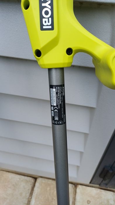 Trimer ryobi bosch