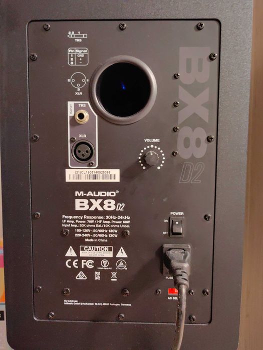 Vand boxe active M-Audio BX8 130W RMS si subw M-Audio SBX 10 240w RMS