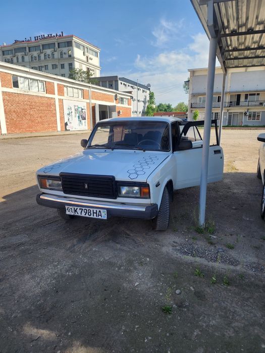 Срочно! Jiguli Жигули 2107 бензин в хорошем состоянии