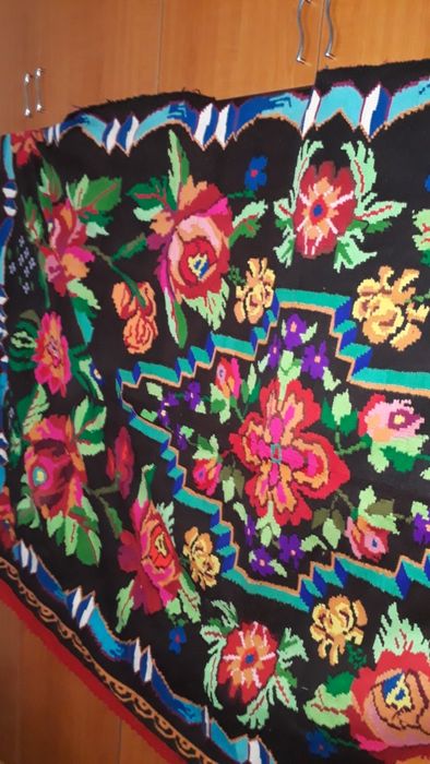 Covor poular tesut manual