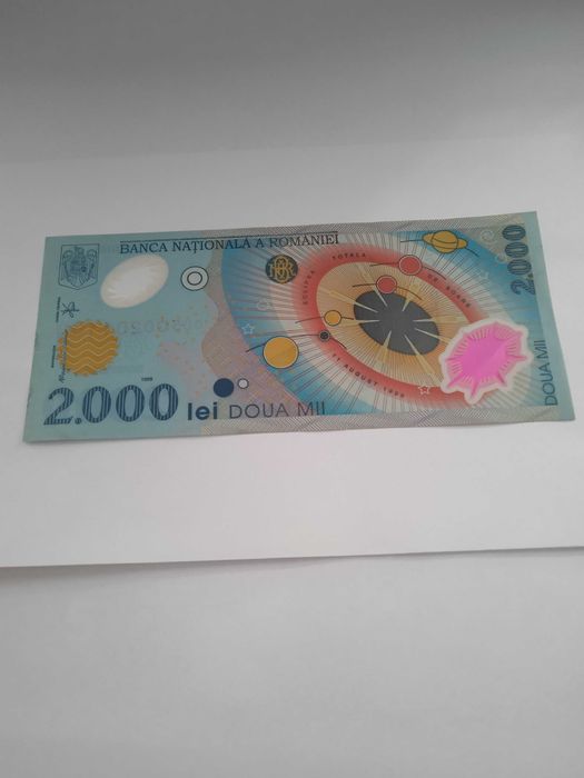 Bancnota de colecție, cu eclipsa, de 2000 lei, din 1999