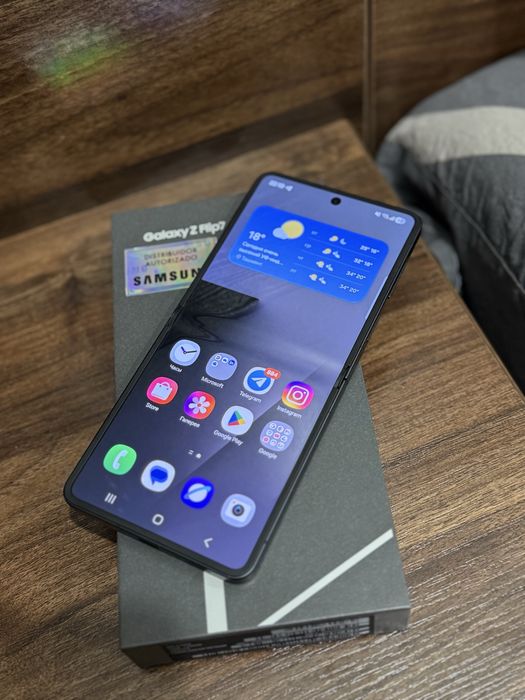 Galaxy Z Flip7 12GB/256GB vietnam