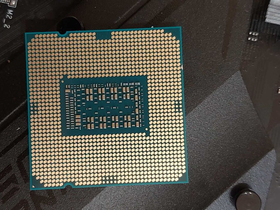 Intel Core i5 11400F + MSI Z490 Gaming Plus, LGA 1200