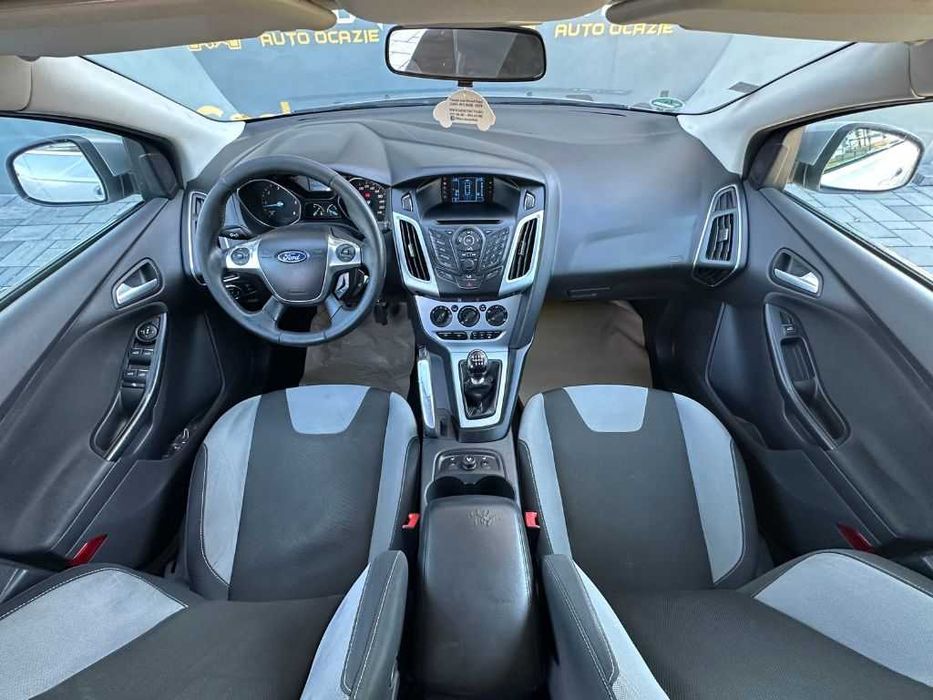 Ford Focus 1.6 Diesel (116 Diesel) 2012 Euro 5 | Rate fixe | Garantie