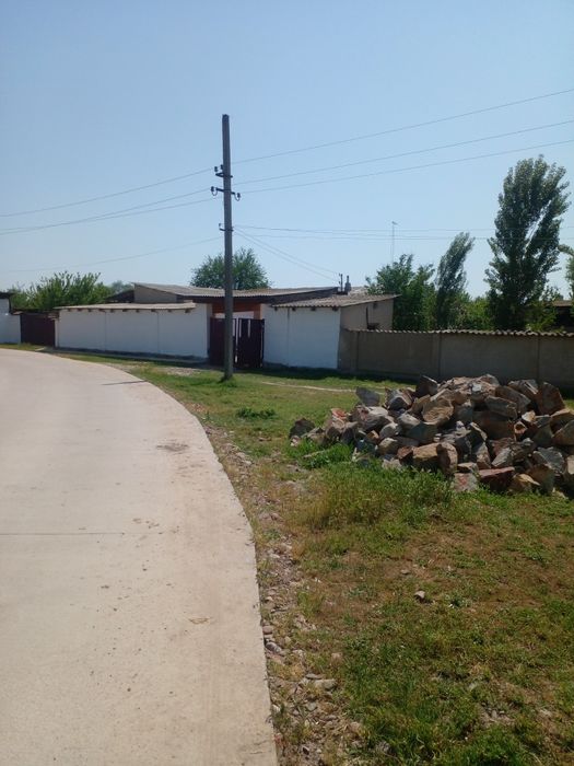 Уй сотилади срочно Ташкент вилояти, Бука тумани Бустон мфй  Марказий к