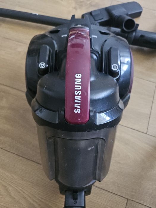 Продам пылесос Samsung