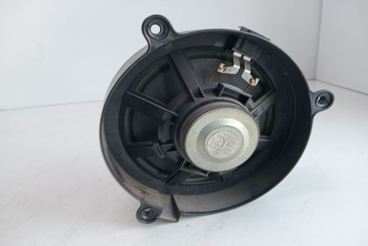 Boxa fata A2038201102 Mercedes-Benz C-Class W203