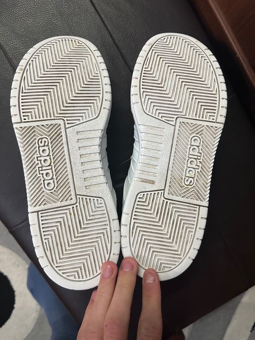 Обувки   adidas
